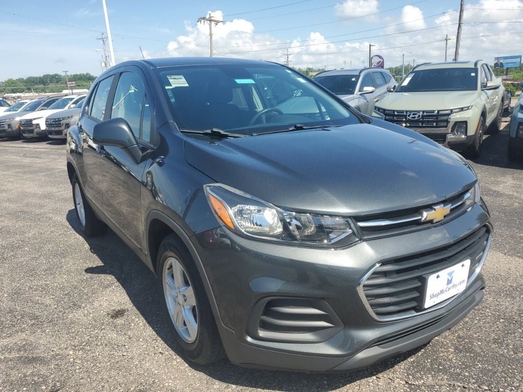 Used 2020 Chevrolet Trax LS FWD image 3