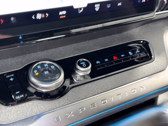 New 2027 Ford Expedition Tremor w/ Driver's Package AWD/4WD image 24