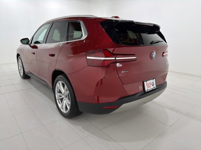 Used 2025 BMW X3 xDrive30i w/ Premium Package image 3