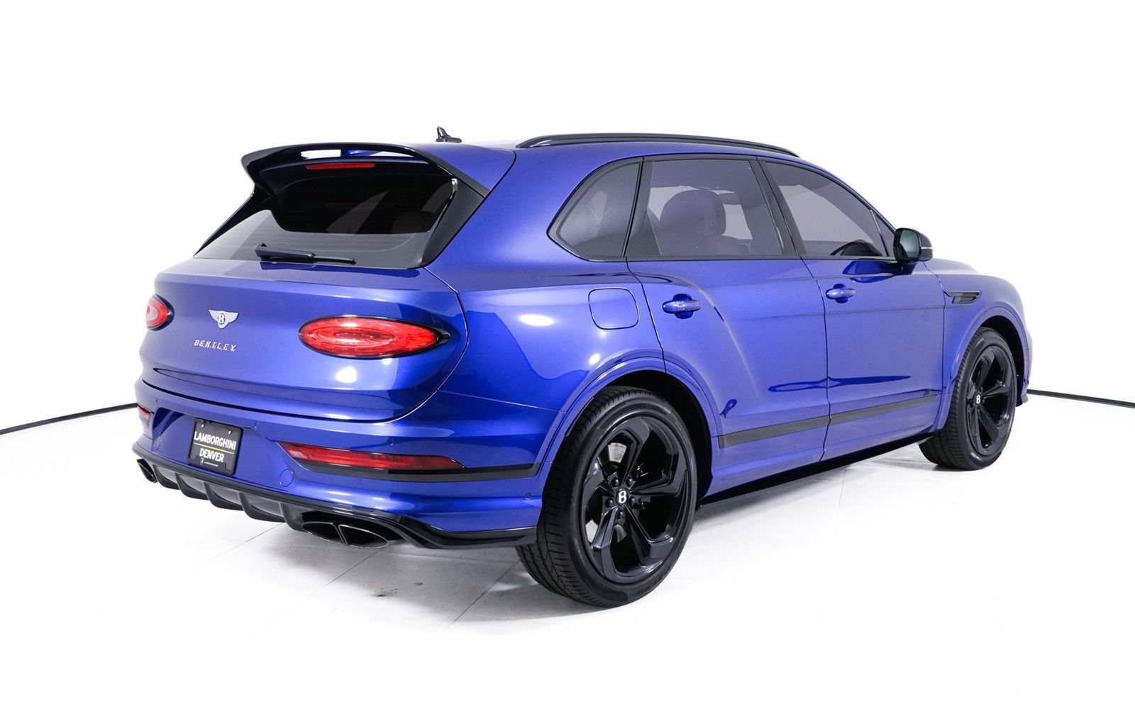Used 2022 Bentley Bentayga AWD/4WD image 7