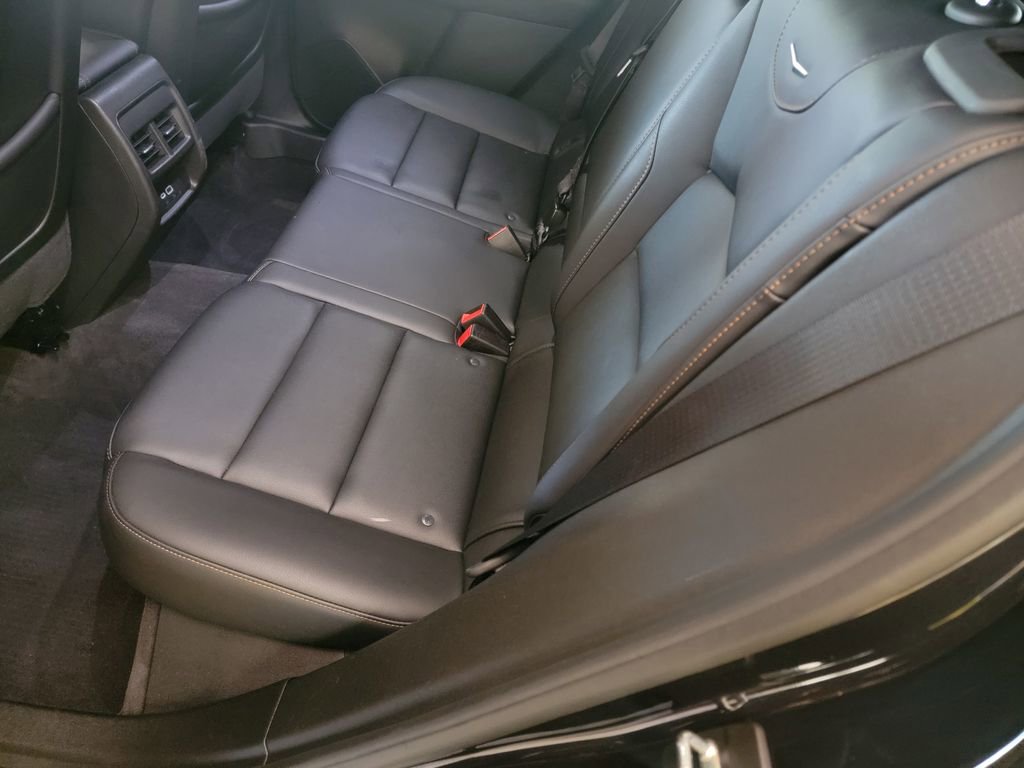 Used 2023 Cadillac XT4 Sport image 12