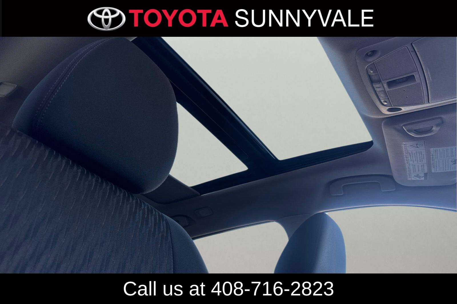 Used 2018 Nissan Rogue SV w/ Premium Package FWD image 21