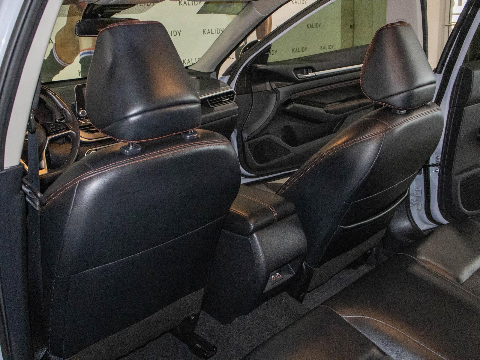 Used 2023 Nissan Altima 2.5 SR image 9