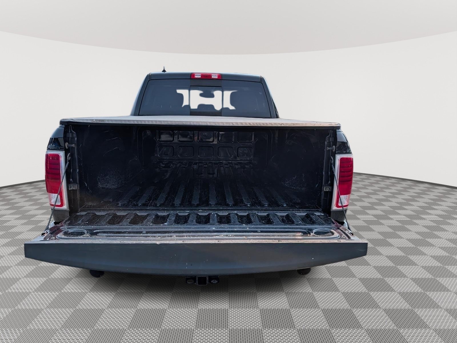 Used 2016 RAM 1500 Laramie w/ Convenience Group AWD/4WD image 12