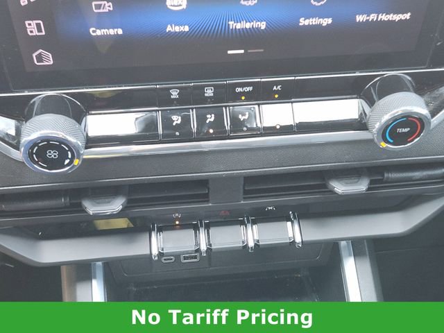 Used 2024 Chevrolet Colorado Trail Boss w/ Advanced Trailering Package image 19