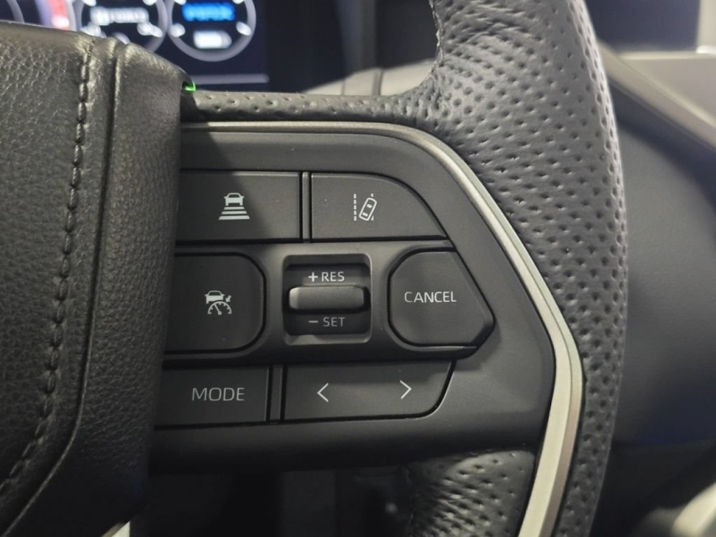 New 2026 Toyota Tundra Limited AWD/4WD image 35