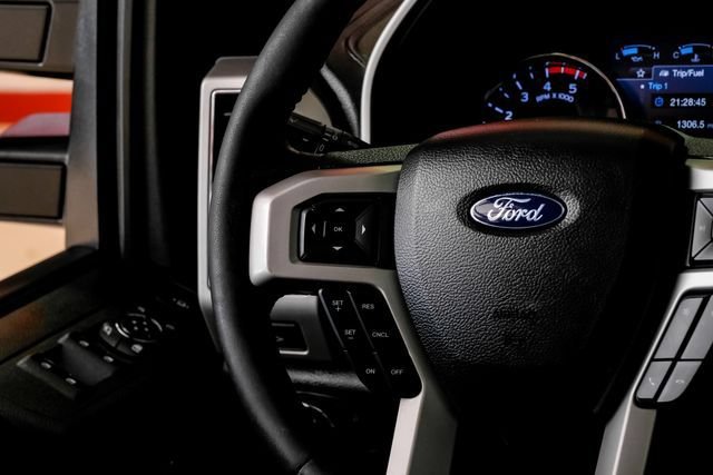Used 2019 Ford F250 Lariat w/ Lariat Ultimate Package AWD/4WD image 19