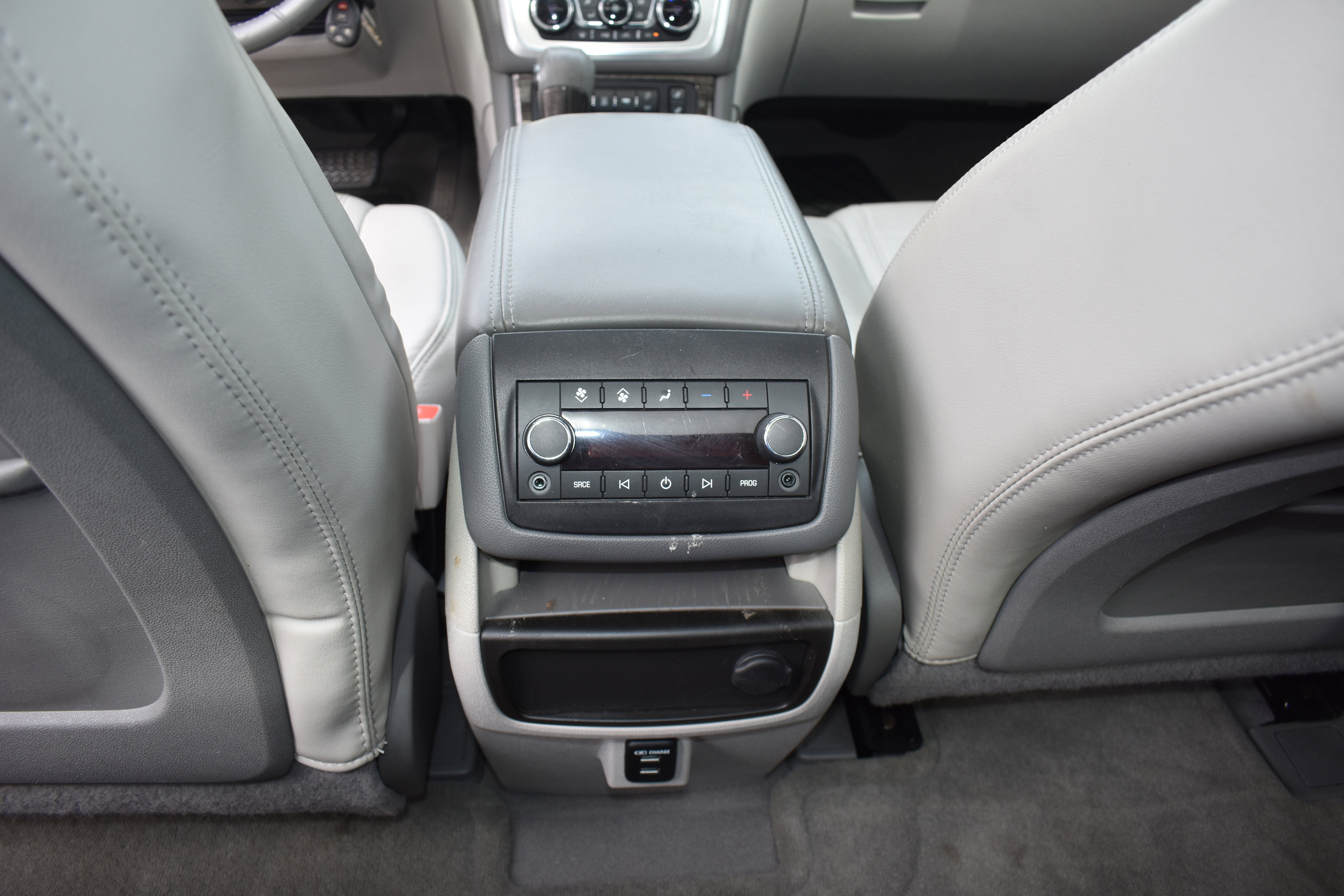 Used 2015 GMC Acadia SLT w/ Open Road Package image 31