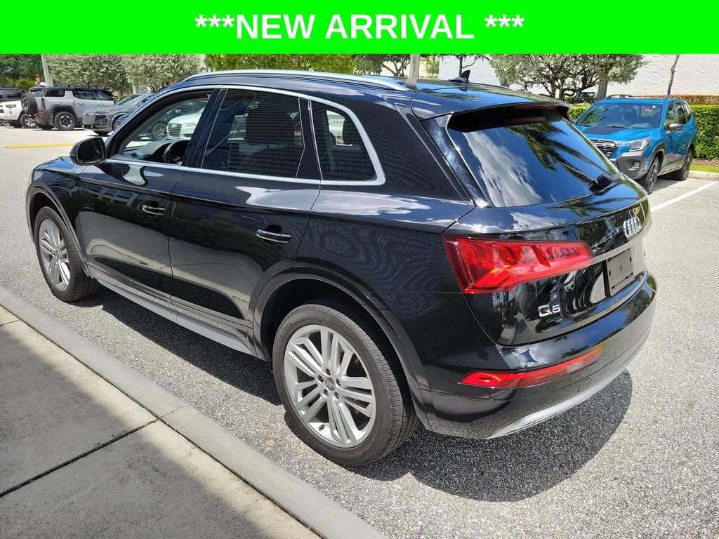 Used 2020 Audi Q5 2.0T Premium Plus w/ Premium Plus Package AWD/4WD image 3