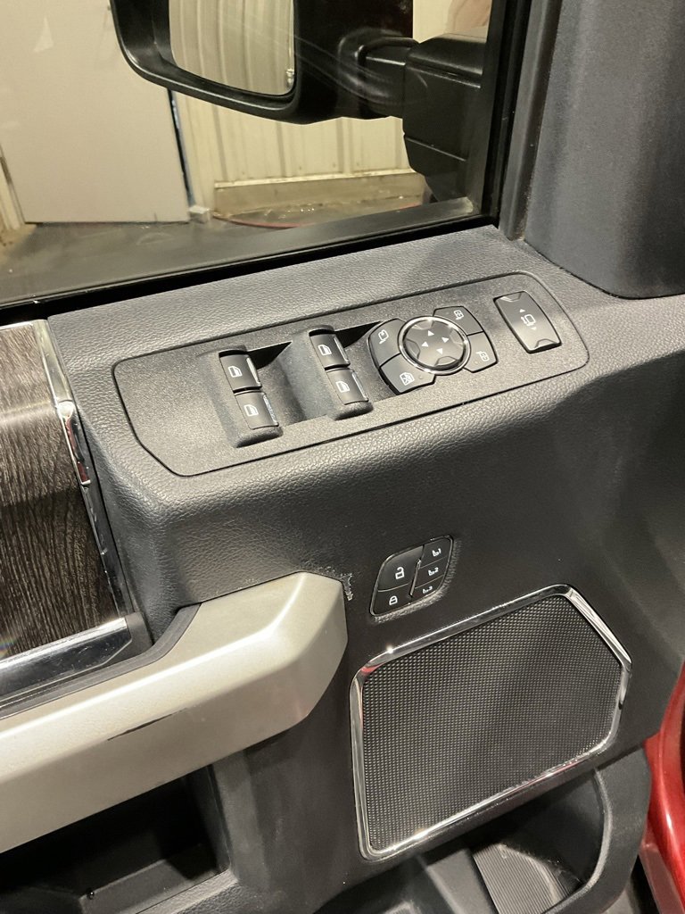 Used 2021 Ford F250 Lariat w/ Lariat Ultimate Package image 7
