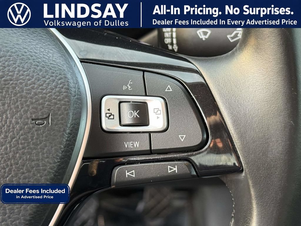 Used 2019 Volkswagen Jetta SEL w/ Cold Weather Package FWD image 21