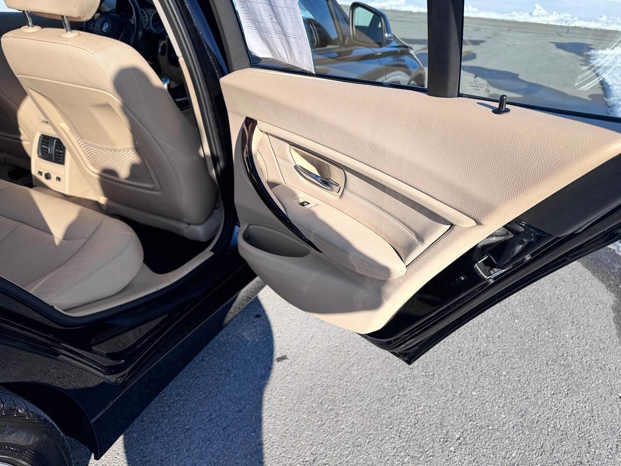 Used 2014 BMW 328d xDrive Sedan image 16