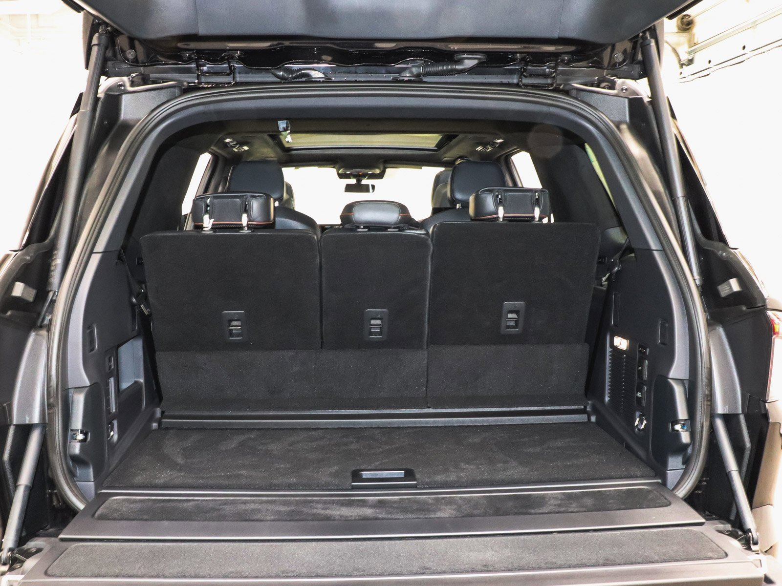 Used 2025 Lincoln Navigator Black Label image 56