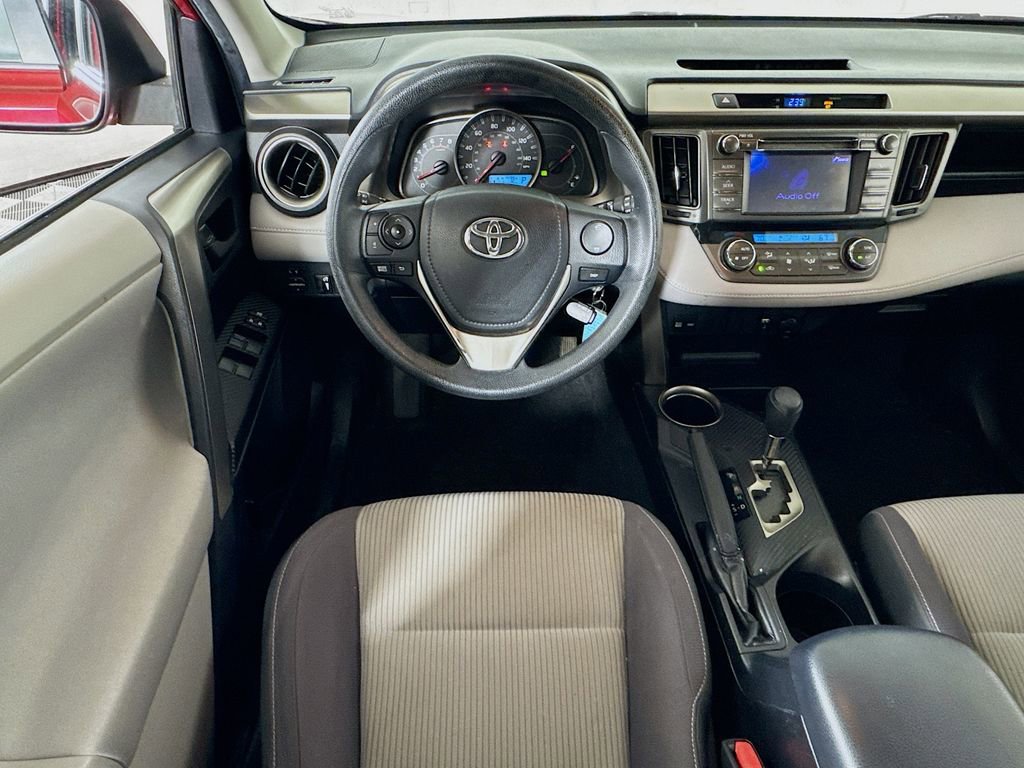 Used 2013 Toyota RAV4 XLE image 20