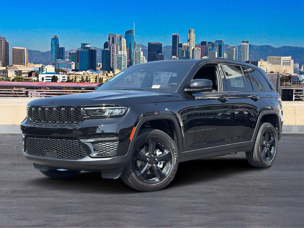 New 2025 Jeep Grand Cherokee Altitude image 2