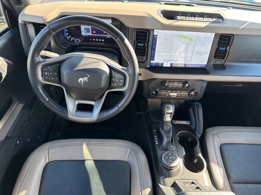 Used 2023 Ford Bronco Wildtrak image 11
