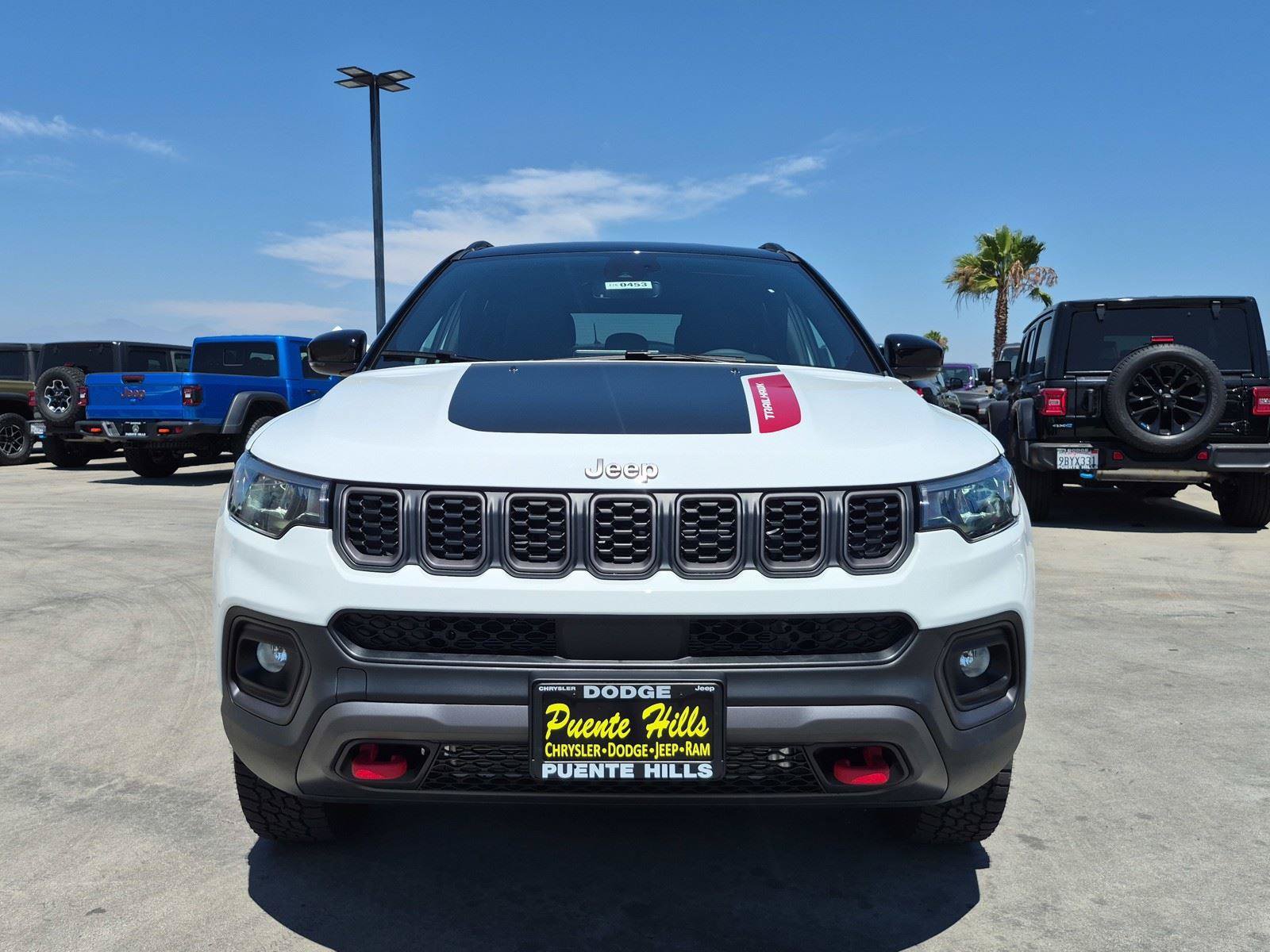 New 2026 Jeep Compass Trailhawk w/ Sun, Sound & Navigation Group AWD/4WD image 2