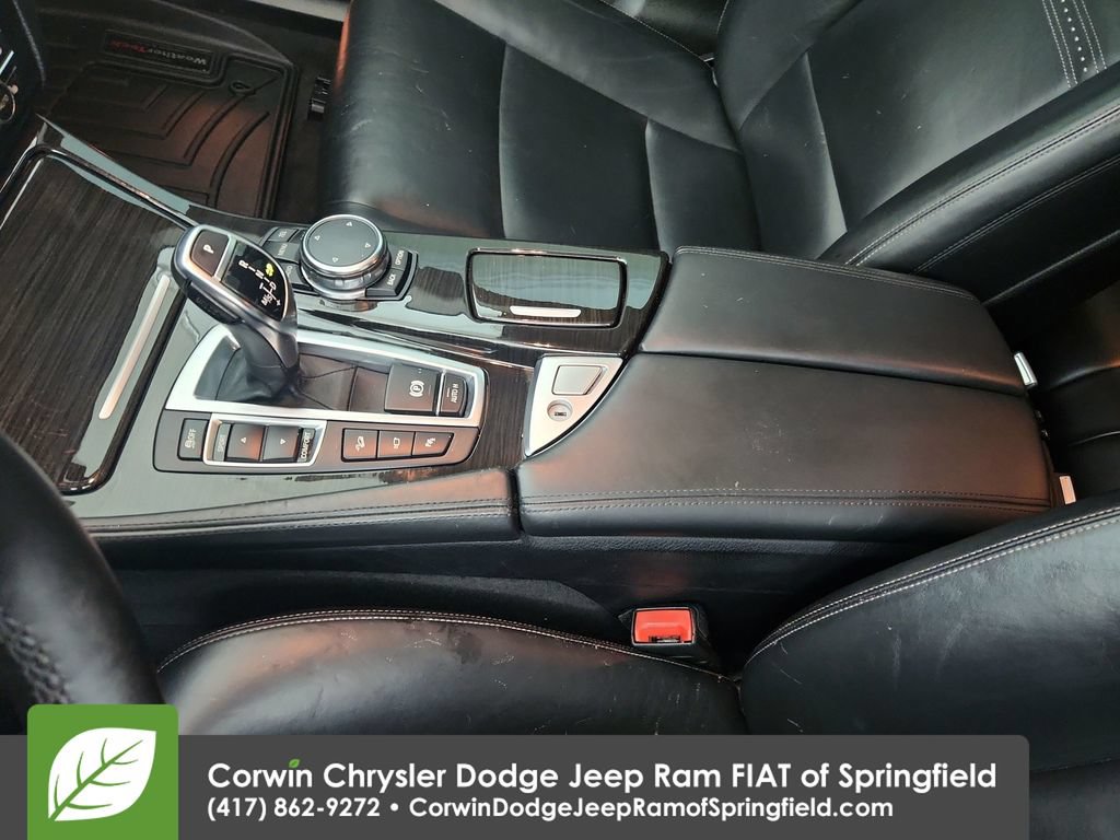Used 2016 BMW 535i xDrive Sedan AWD/4WD image 28