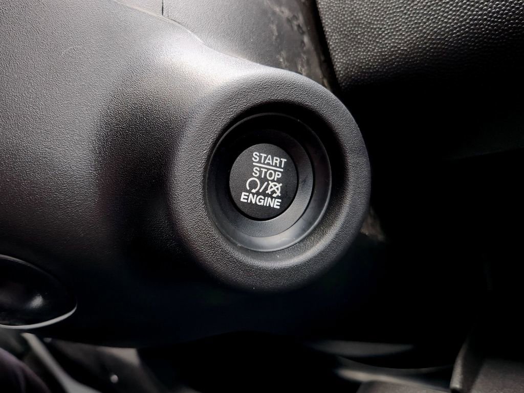 New 2025 RAM ProMaster 3500 w/ Quick Order Package 22G SLT image 26