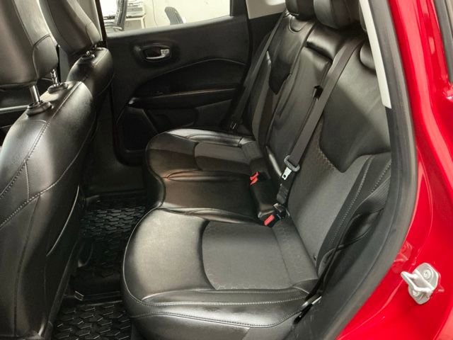 Used 2021 Jeep Compass Latitude image 12