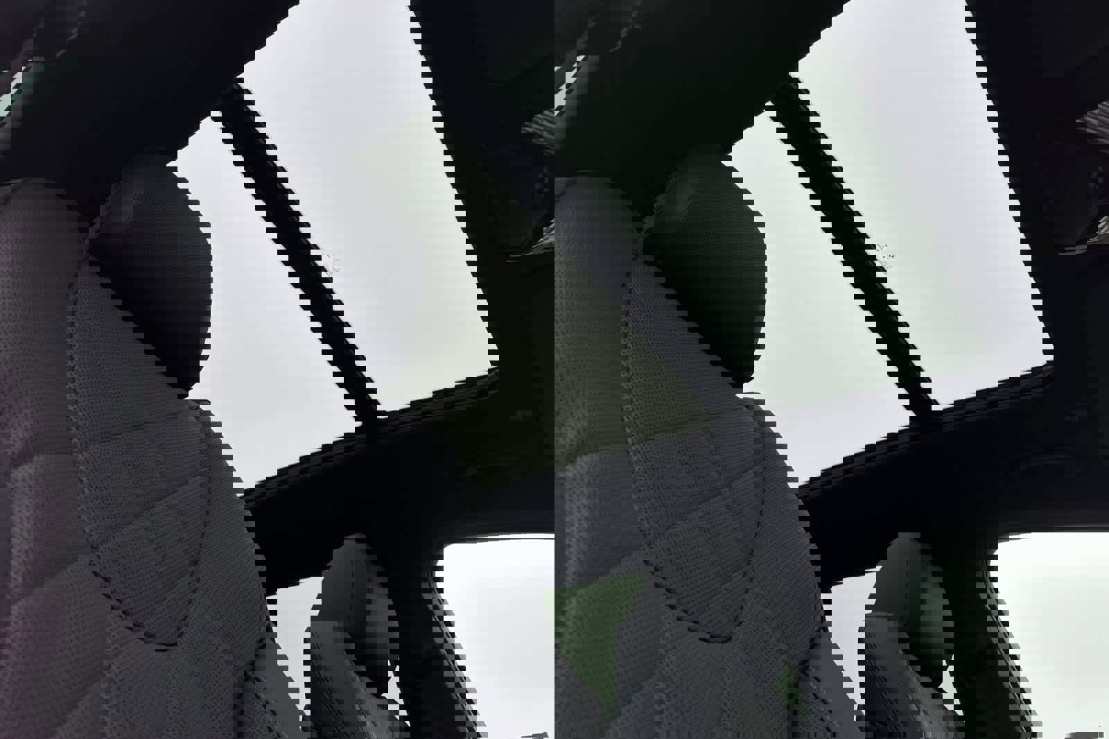 Used 2025 BMW X5 xDrive50e image 18