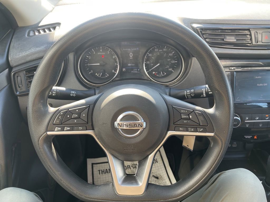 Used 2019 Nissan Rogue Sport S image 24