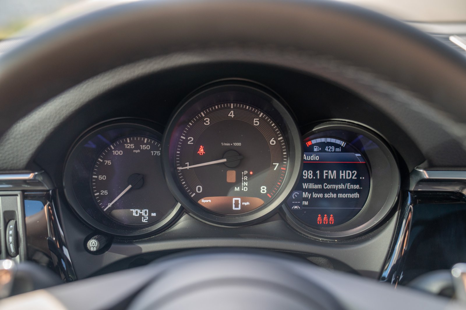 Certified 2026 Porsche Macan AWD/4WD image 13