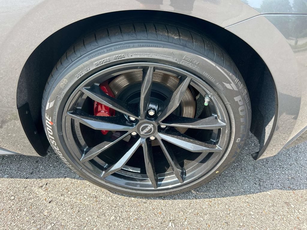 New 2025 Nissan Z Performance w/ Floor Mat Package RWD image 11