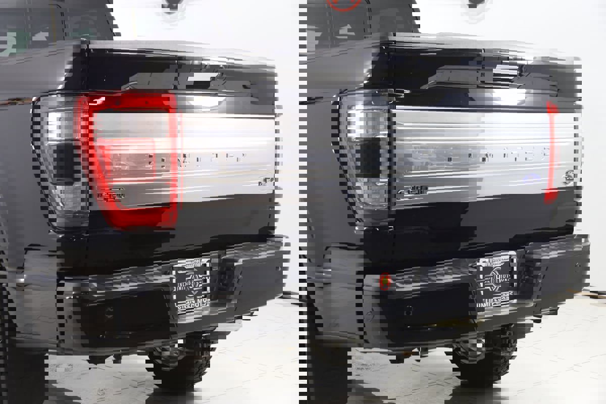 Used 2023 Ford F150 Limited image 27