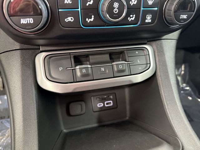 Certified 2023 GMC Acadia SLT image 31