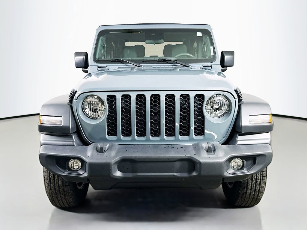 Used 2024 Jeep Wrangler Sport AWD/4WD image 2