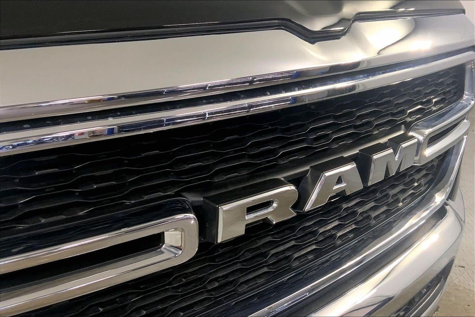 Used 2023 RAM 1500 Laramie AWD/4WD image 29