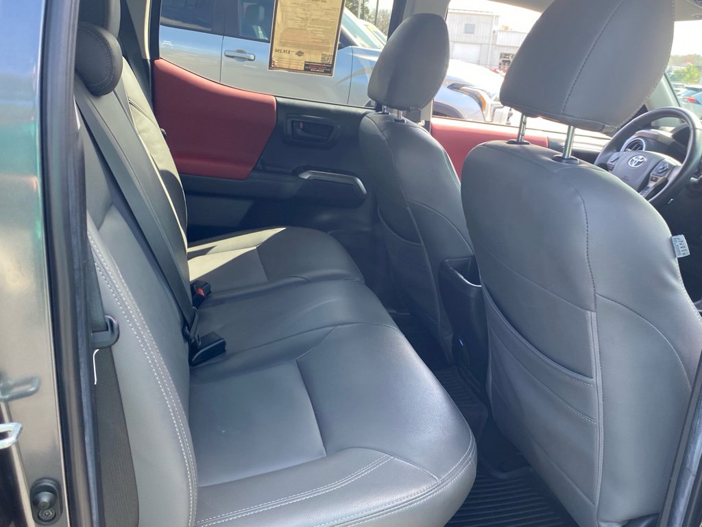 Used 2023 Toyota Tacoma SR5 w/ Technology Package image 14
