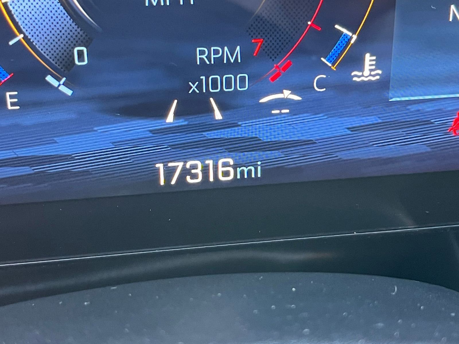 Used 2025 Chevrolet Equinox LT image 38