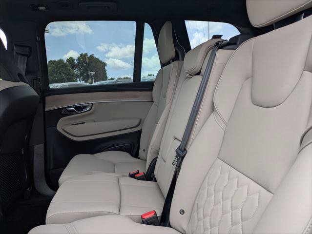 New 2026 Volvo XC90 T8 Plus w/ Protection Package AWD/4WD image 12