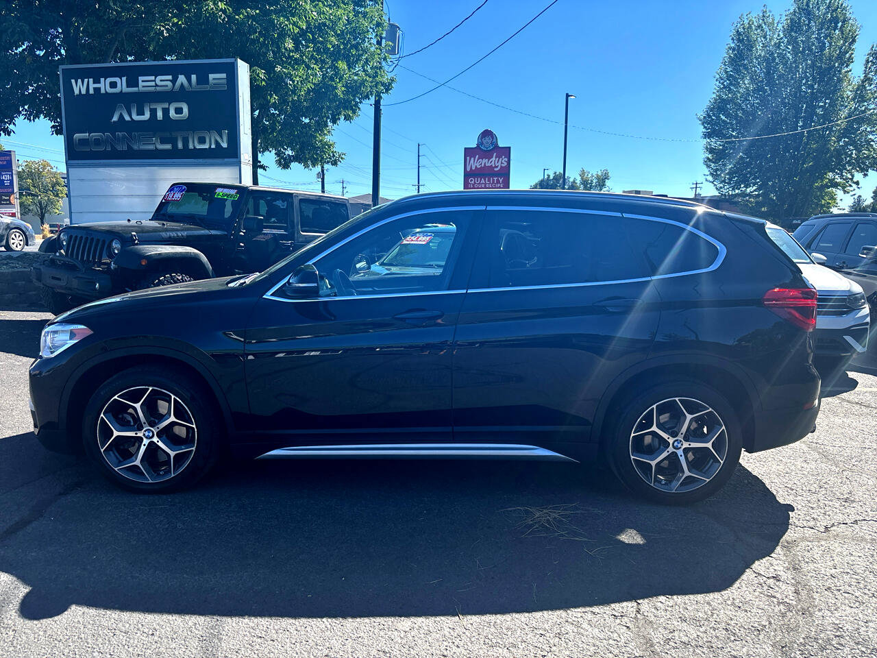 Used 2017 BMW X1 xDrive28i image 2