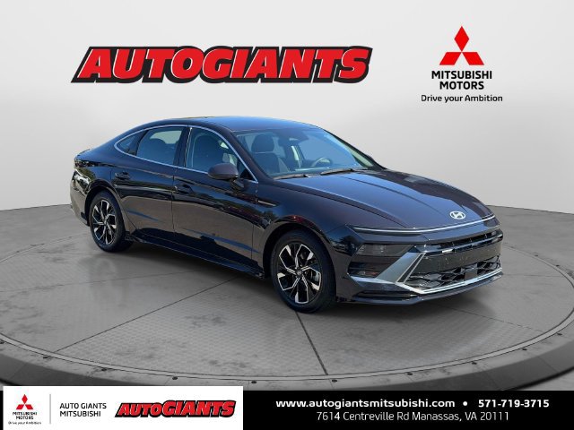 Used 2024 Hyundai Sonata SEL FWD image 1