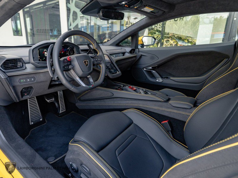 Used 2026 Lamborghini Temerario AWD/4WD image 21