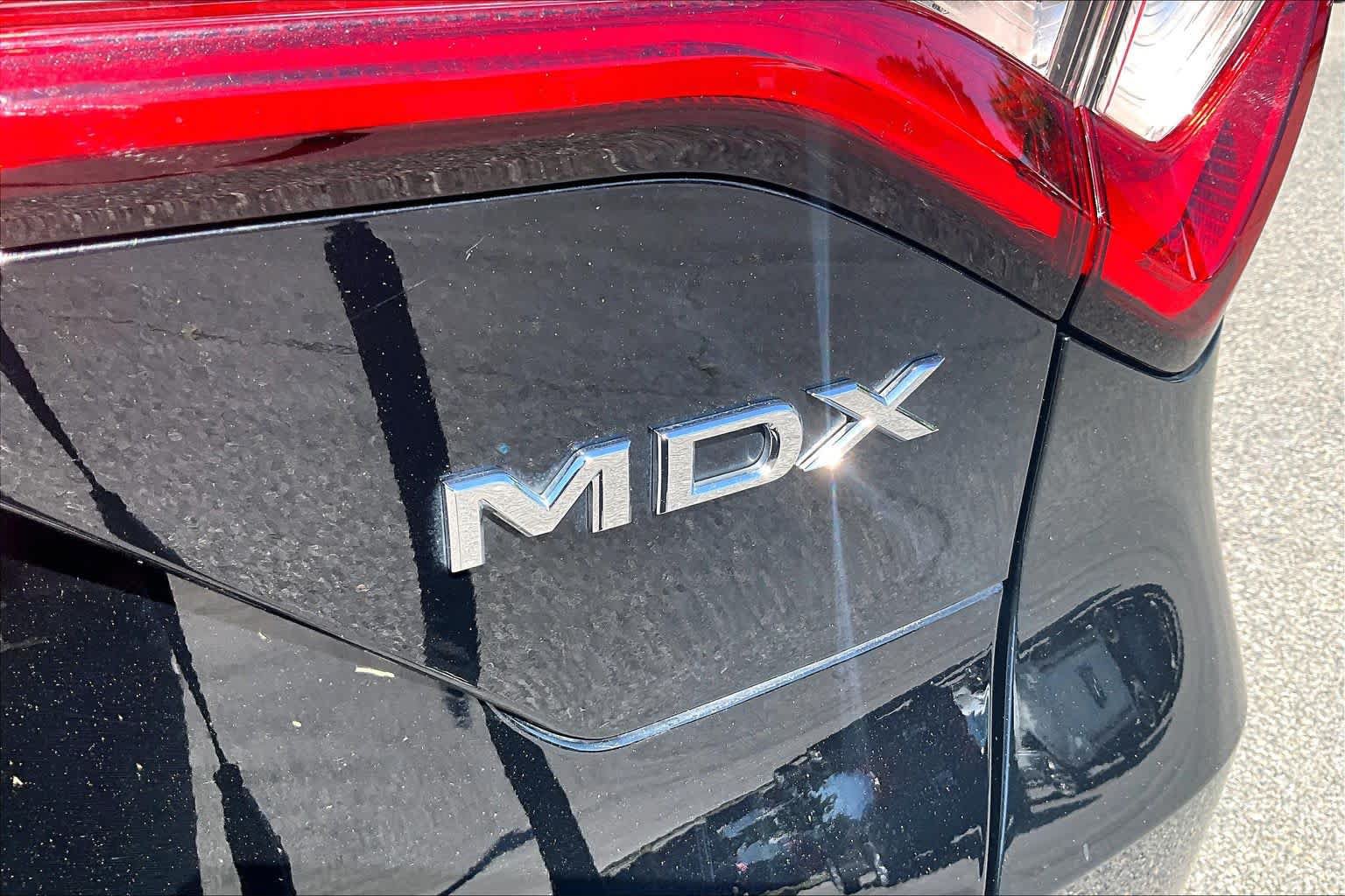 Used 2022 Acura MDX SH-AWD w/ Technology Package image 10