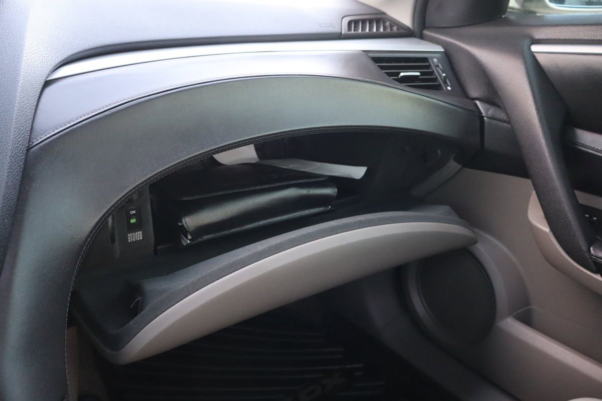 Used 2012 Acura ZDX w/ Technology Package image 38