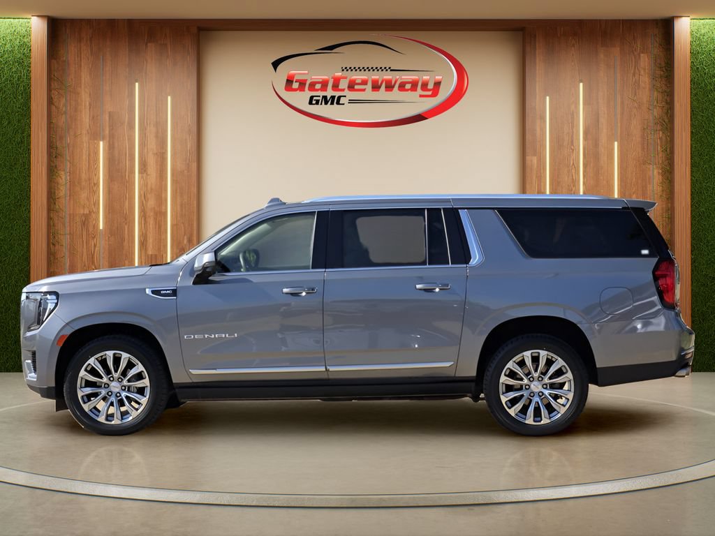 Used 2022 GMC Yukon XL Denali RWD image 8