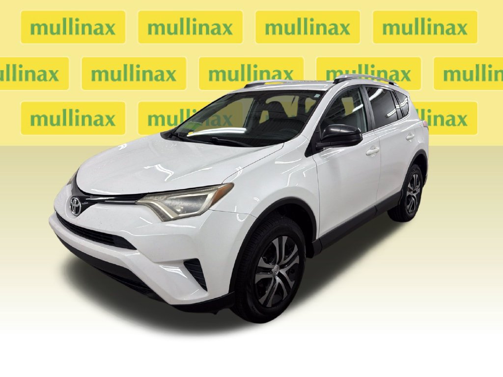 Used 2016 Toyota RAV4 LE FWD image 12