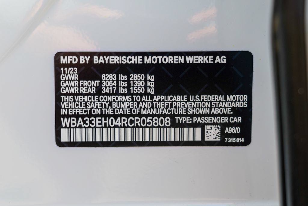 Used 2024 BMW 740i xDrive w/ Premium Package 2 AWD/4WD image 60