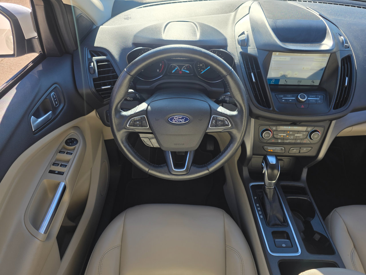 Used 2019 Ford Escape SEL image 13