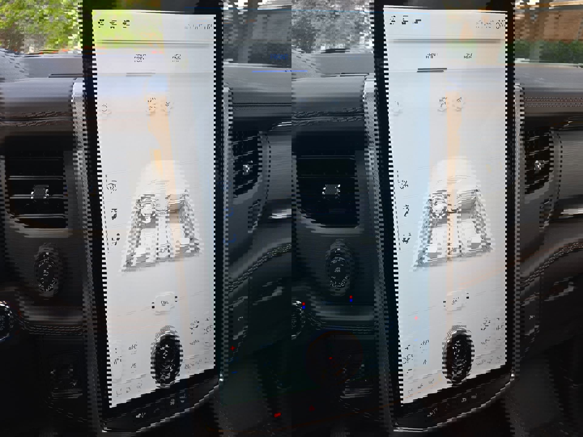 Used 2024 Ford Expedition Max King Ranch image 19