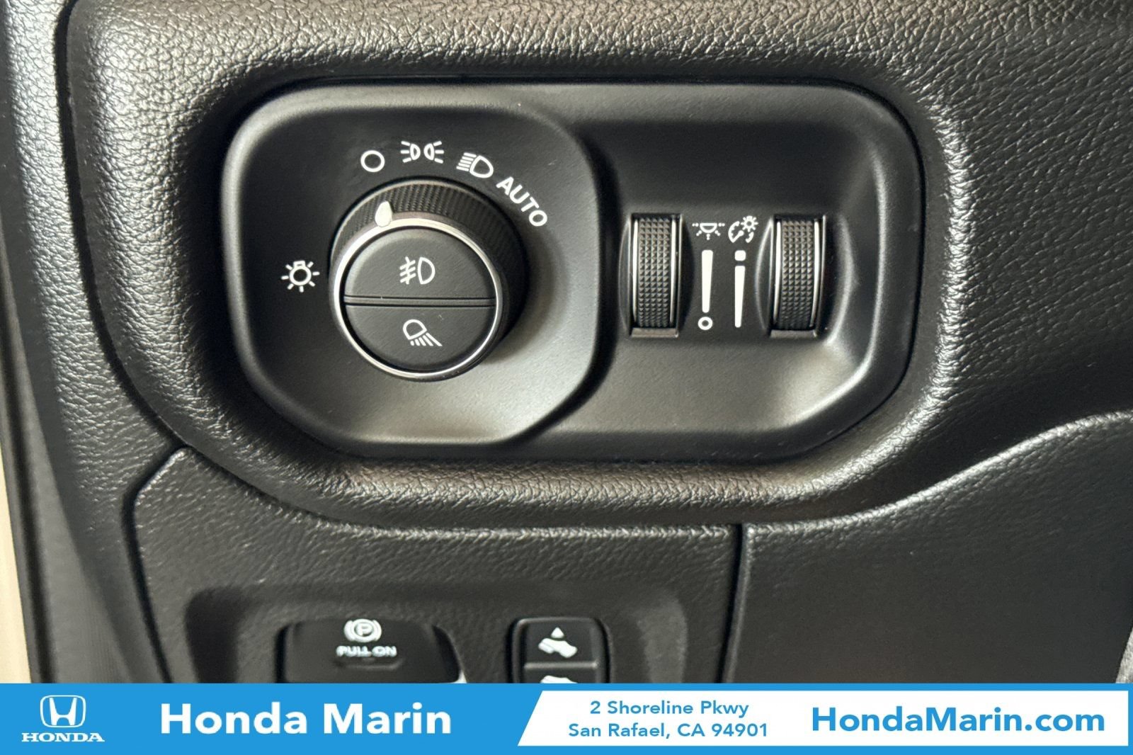 Used 2025 RAM 1500 Rebel w/ Rebel Level 1 Equipment Group AWD/4WD image 33