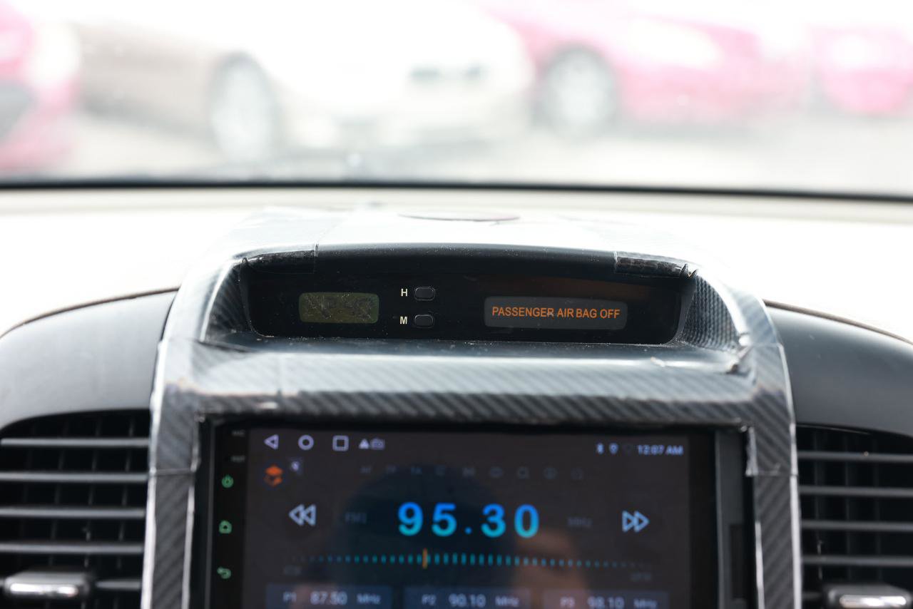 Used 2008 Kia Sedona LX image 35
