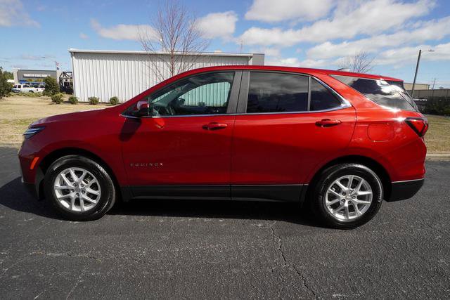 Used 2024 Chevrolet Equinox LT w/ LPO, Floor Liner Package image 6