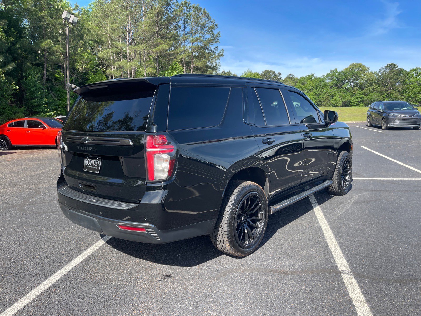 Used 2021 Chevrolet Tahoe Z71 AWD/4WD image 17