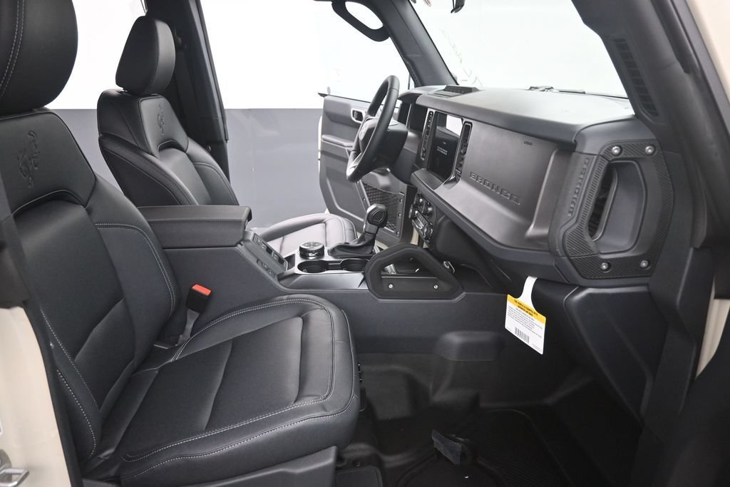 New 2026 Ford Bronco Badlands AWD/4WD image 24